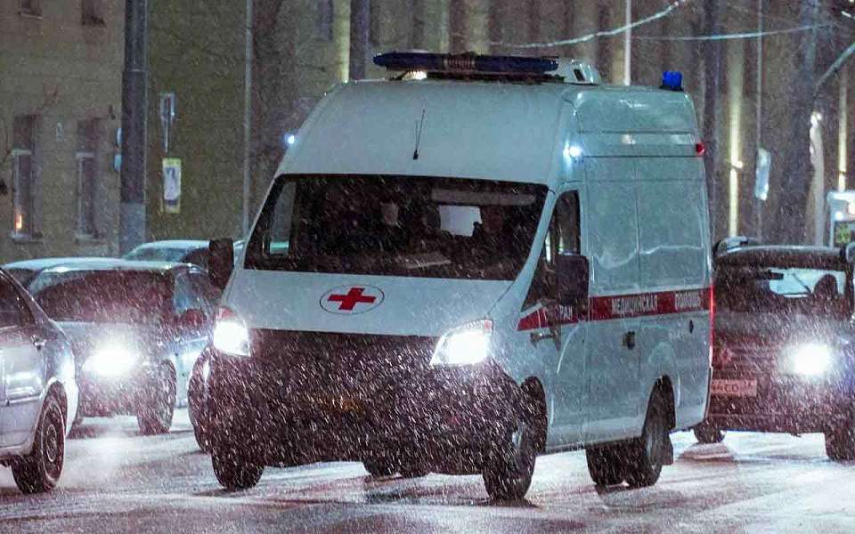 Четыре человека пострадали в массовом ночном ДТП с автобусами и грузовиками под Воронежем 