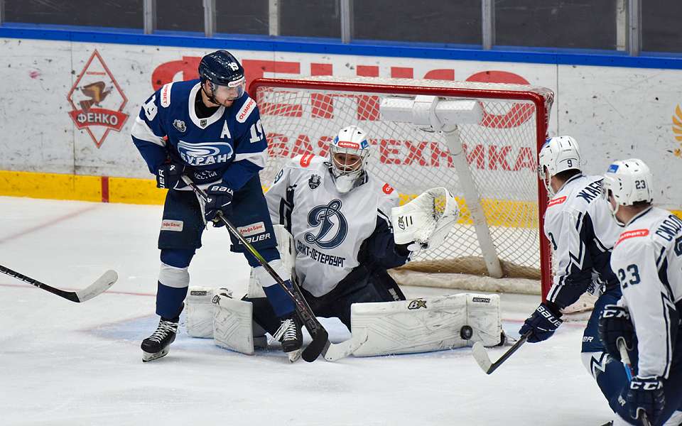 «Буран» и питерское «Динамо» снова сразятся в Воронеже