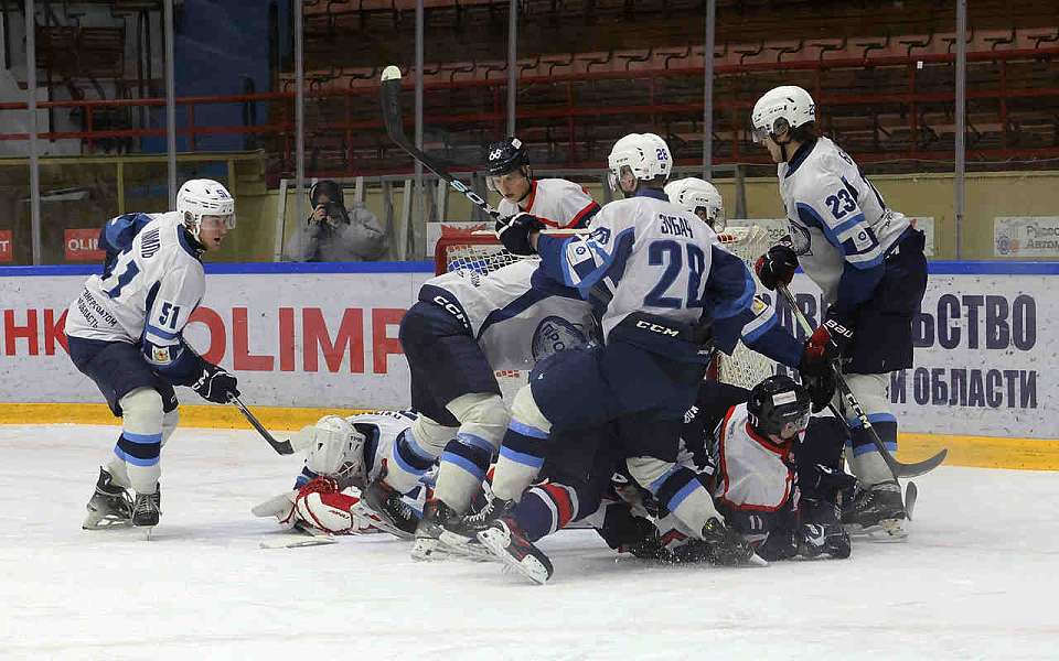 Хоккеисты нововоронежского «Протона» выбрались из затяжной полосы неудач