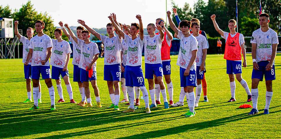 Волевую победу на воронежском поле одержала молодёжка «Факела»