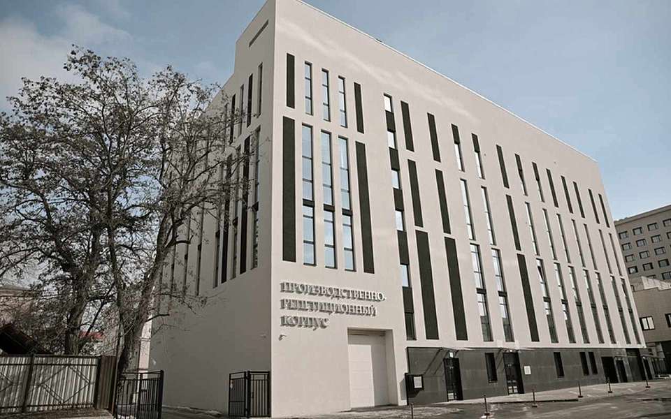 Новый корпус Воронежского театра оперы и балета посетил губернатор Александр Гусев