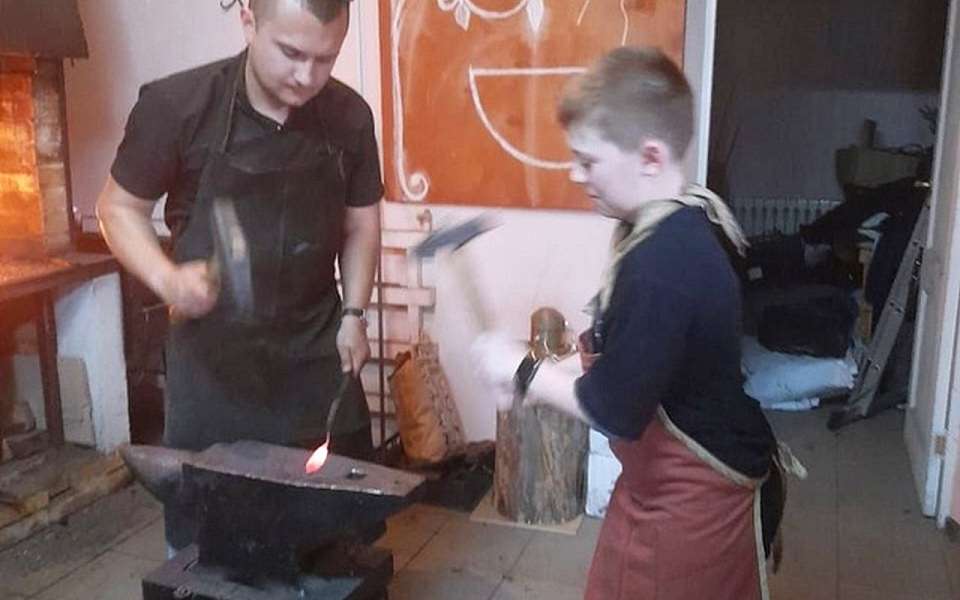 В Ленинском районе школьники отправились в путешествие