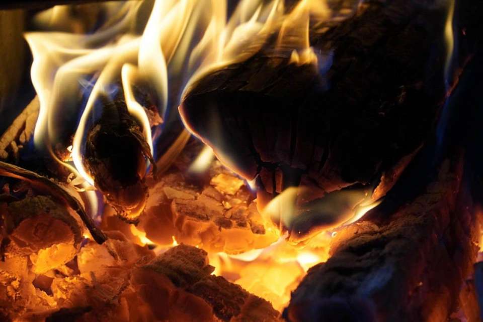 Склад загорелся на левом берегу Воронежа