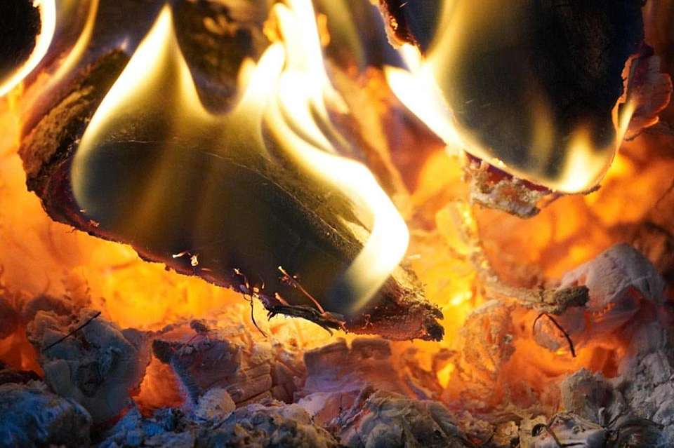 Мужчина погиб в пожаре в частном доме Воронежской области