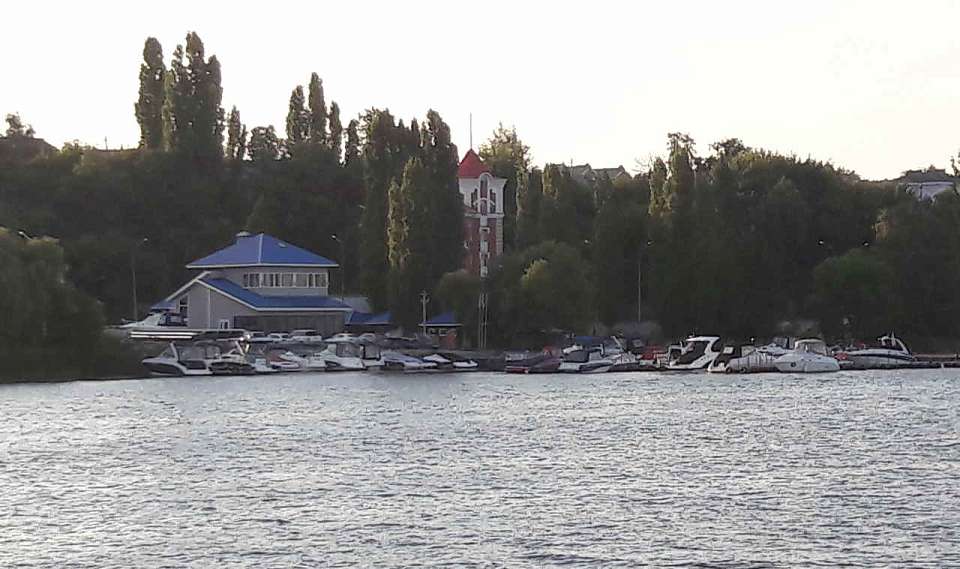 Прокуратура оспаривает в суде аренду земли на набережной Массалитинова в Воронеже