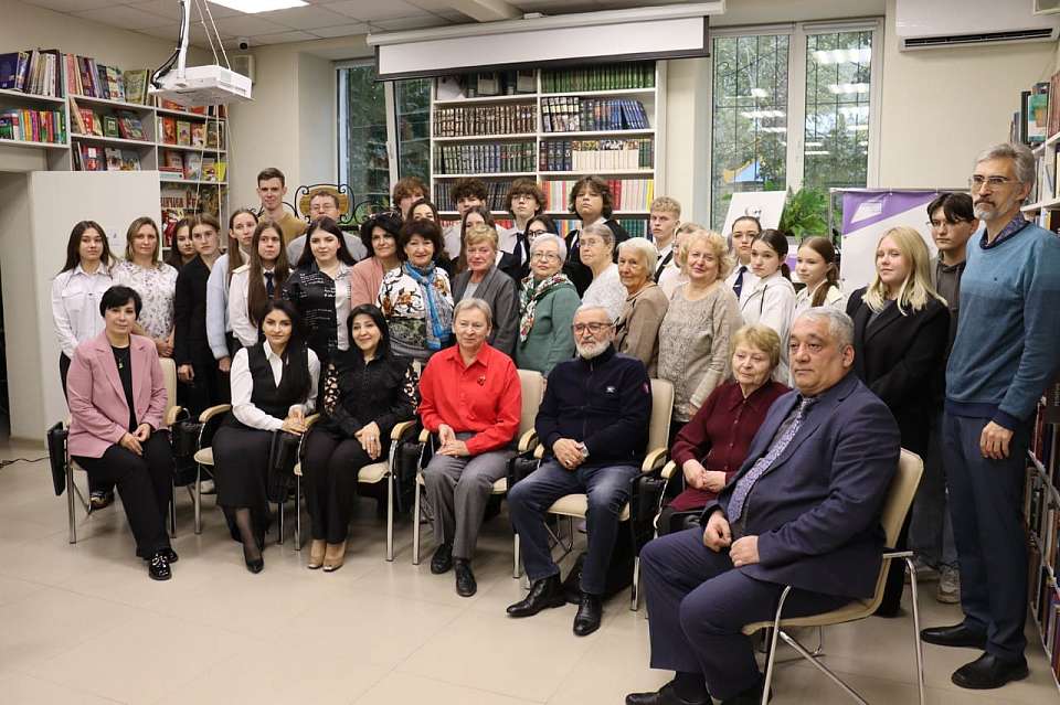 Армянские хореографы и русский звонарь рассказали в Воронеже о роли искусства в укреплении народного единства 