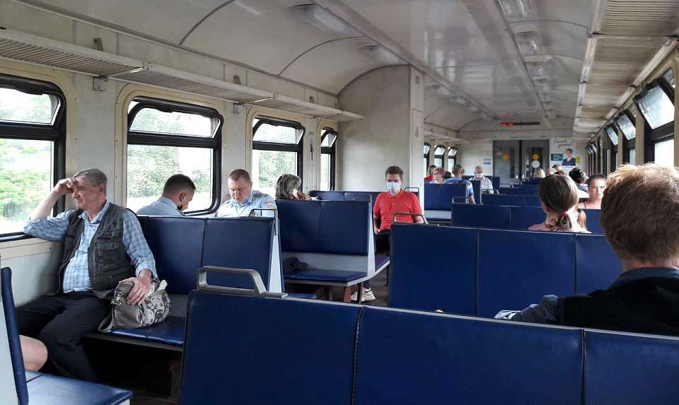 Изменили расписания двух пригородных поездов в Воронежской области