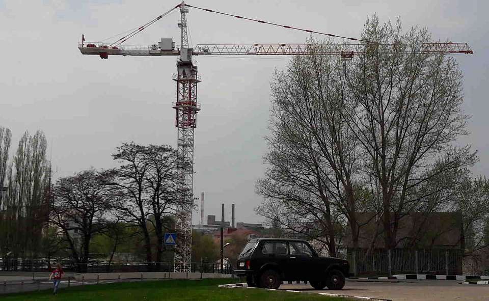 Не предъявив обвинения, воронежского замминистра строительства отпустили домой