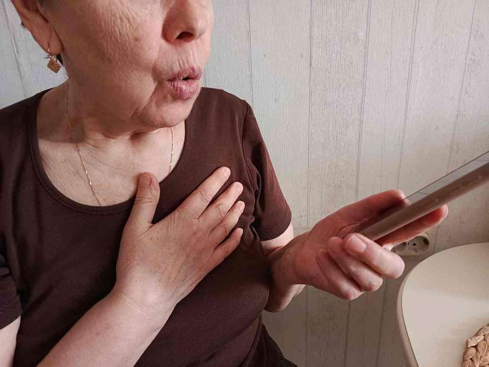 В Воронежской области пожилая женщина осталась без жилья, став жертвой обмана