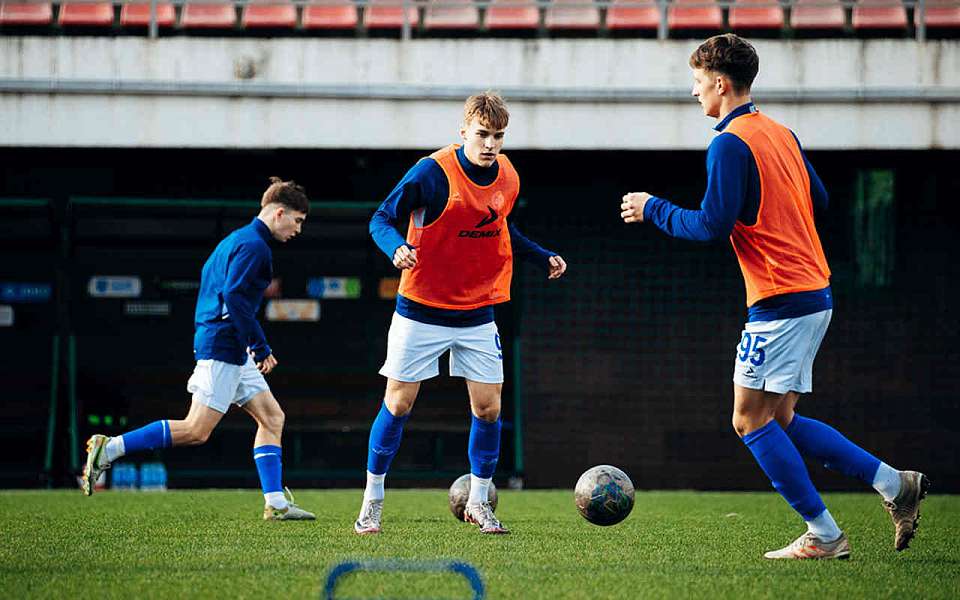 Мирным исходом разошлись молодёжки воронежского «Факела» и «Балтики»