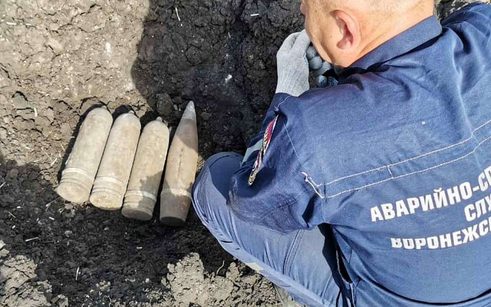 Комплект боеприпасов взорвали под Воронежем