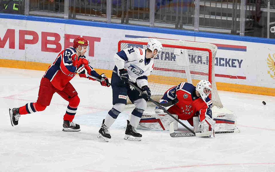 Третье поражение подряд потерпели хоккеисты воронежского «Бурана»