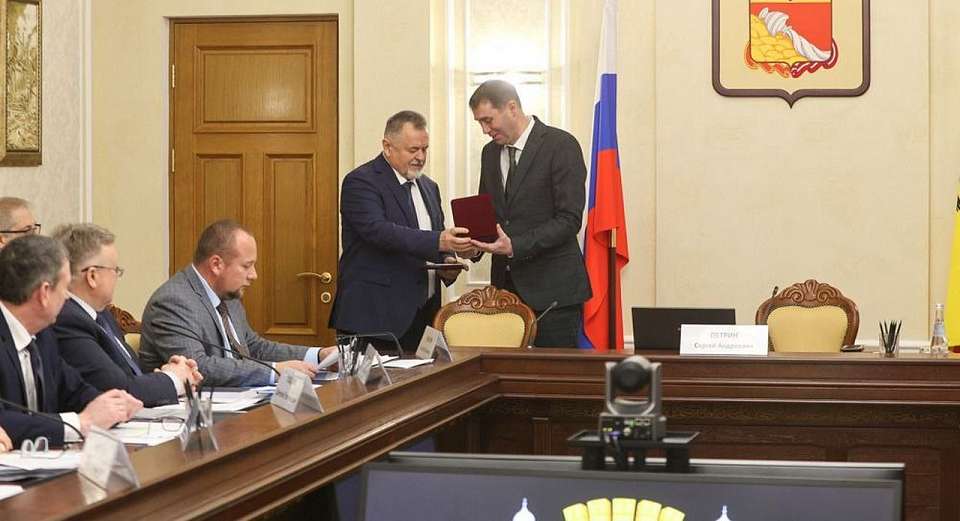 Отвечающий за безопасность воронежцев руководитель управления по делам ГО и ЧС празднует юбилей