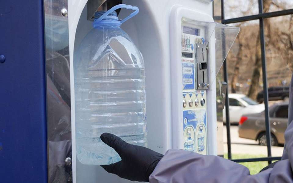 Бесплатные автоматы с водой открыли в Северном микрорайоне для оставшихся без воды воронежцев