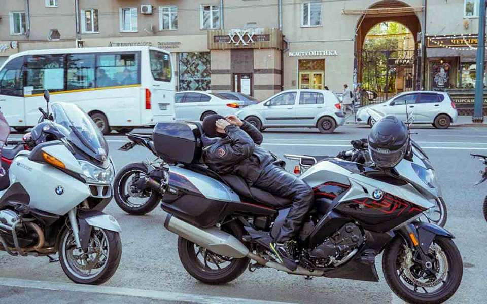 Воронежцы просят запретить передвижение мотоциклов по городу в ночное время