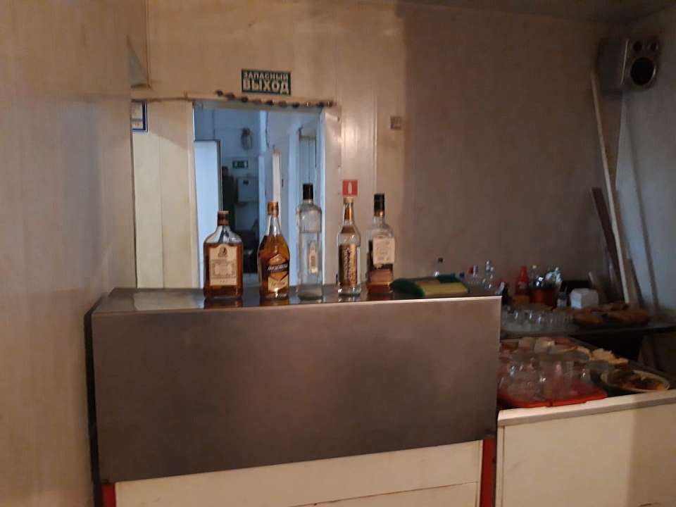 В Железнодорожном районе продолжаются рейды по пресечению незаконной реализации алкогольной продукции