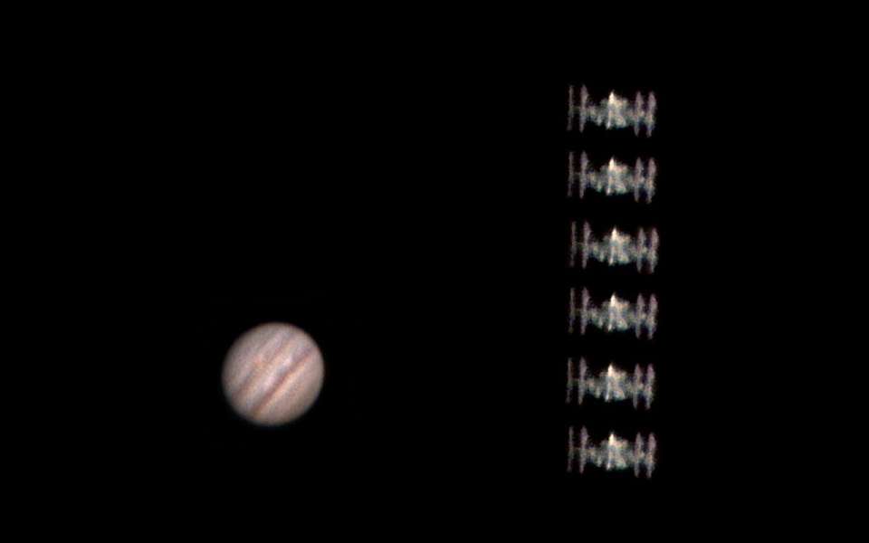 Фото пролёта МКС на фоне Сатурна и Юпитера сделал воронежский астроном-любитель