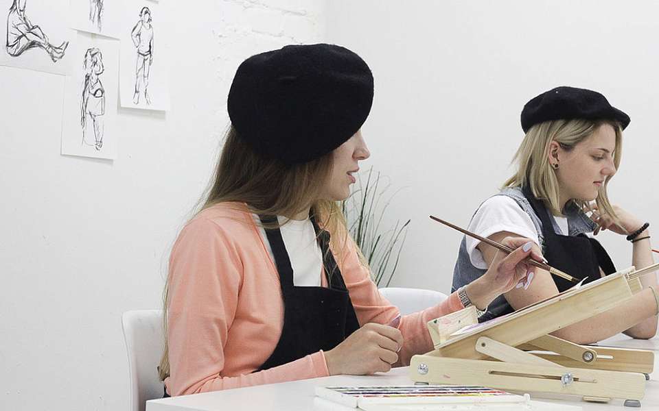 В Воронеже открылась выставка «Школы рисования» 