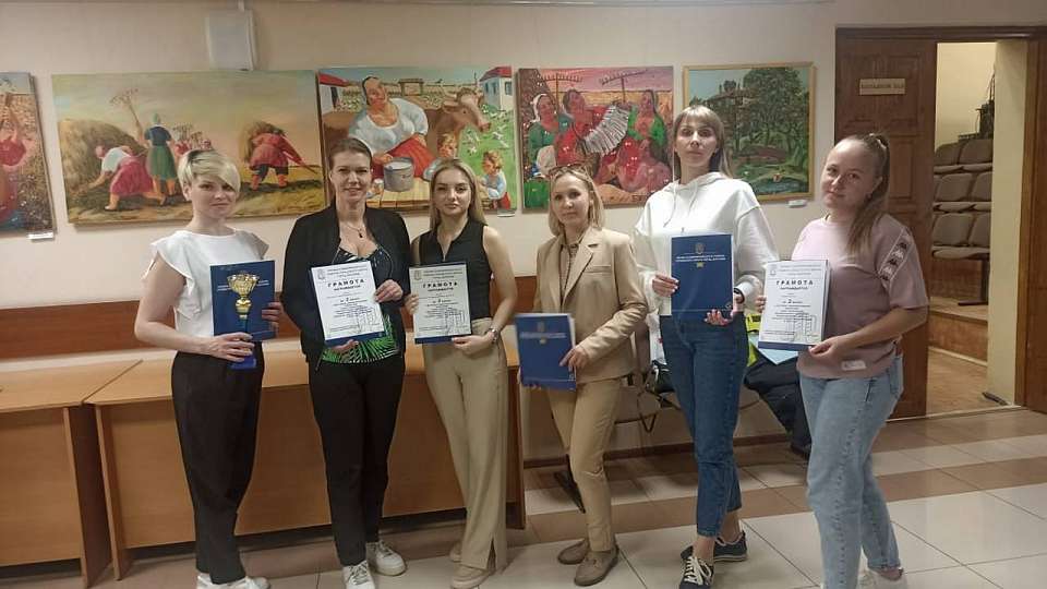 В Коминтерновском районе чествовали лучших стрелков и участников фестиваля производственной гимнастики