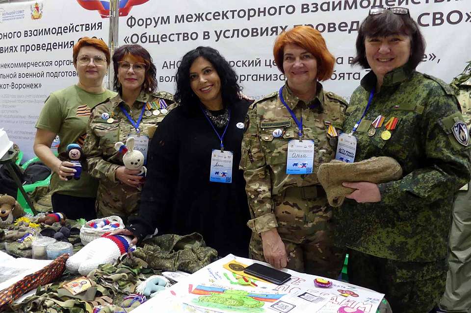 «Мы становимся сильнее»: как воронежские волонтеры перешли в режим «военпрома» и борьбы с выгоранием