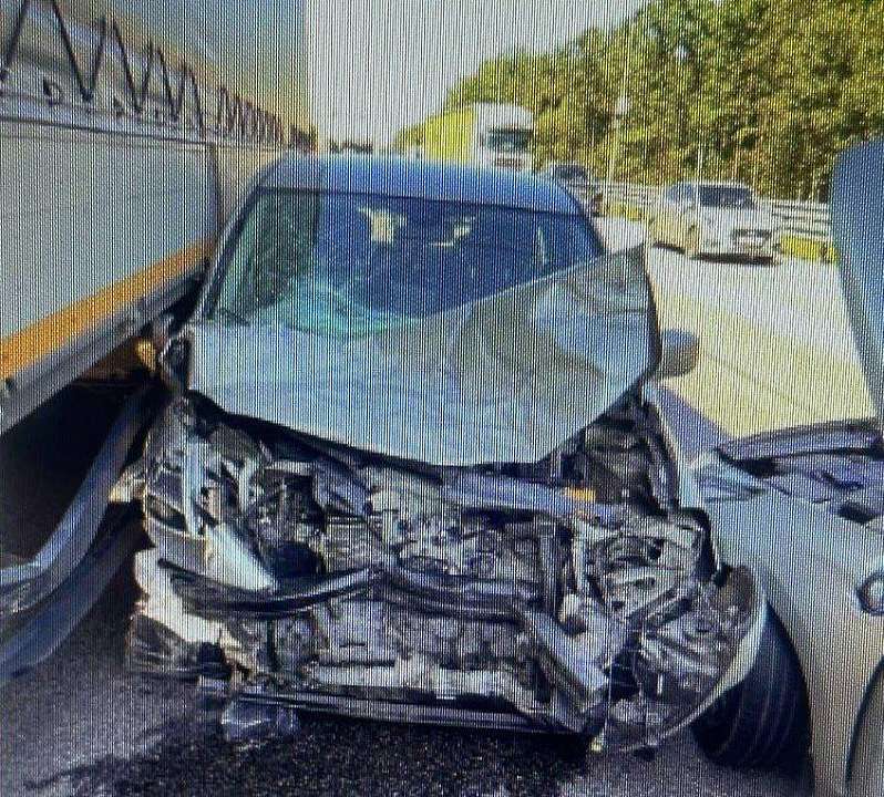 Смертельное массовое ДТП стало причиной гигантской пробки на М-4 под Воронежем