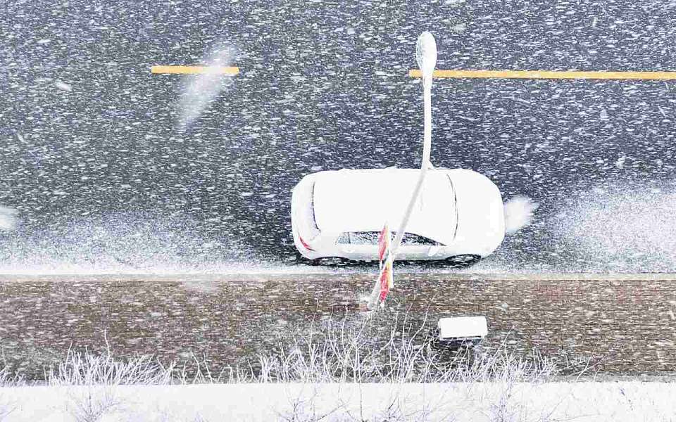 О внезапном мокром снеге с гололедом предупредили воронежцев в Гидрометцентре