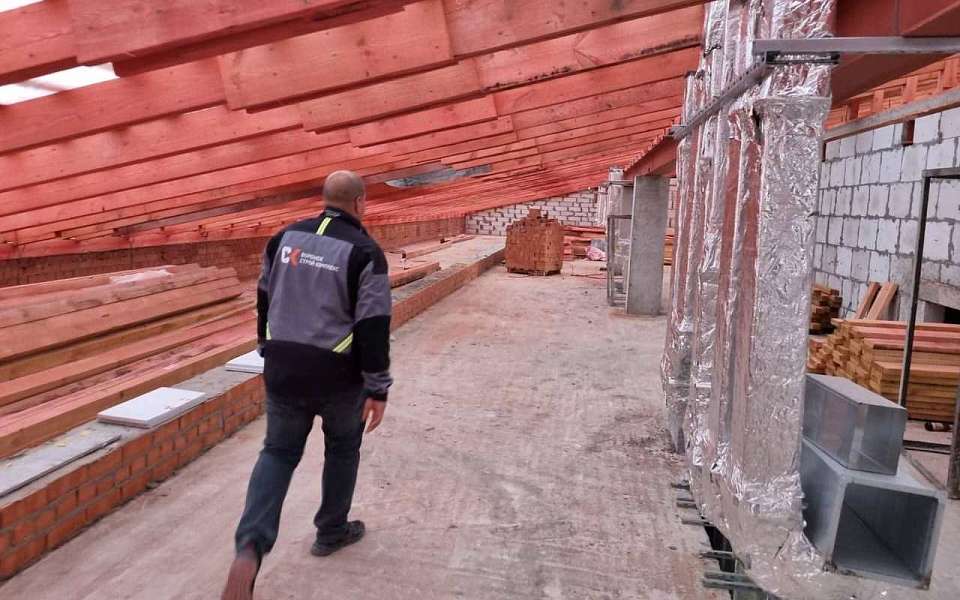 Прокуратура наказала подрядчика за срыв сроков реконструкции школы под Воронежем