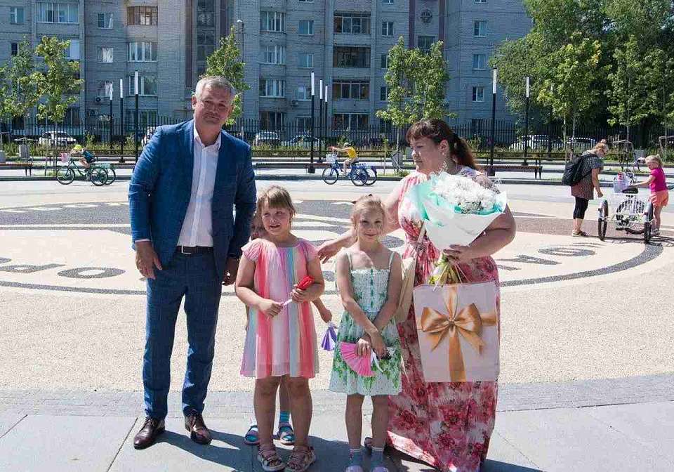 В праздновании Дня семьи, любви и верности приняли участие депутаты округа