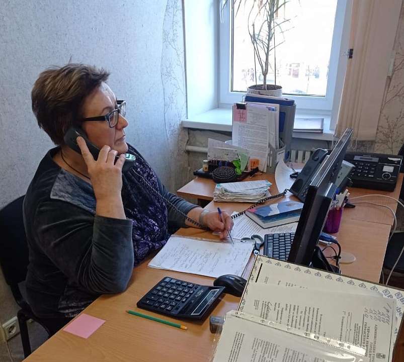 В Коминтерновском районе усилена работа по налогам и  заработной плате