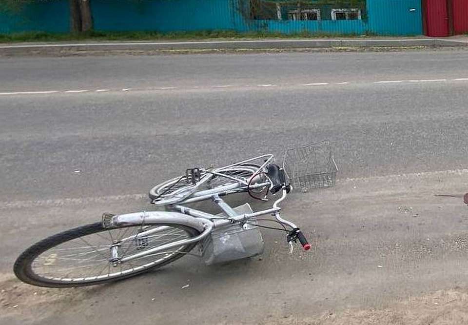 Грузовик сбил пенсионера на велосипеде в воронежском райцентре