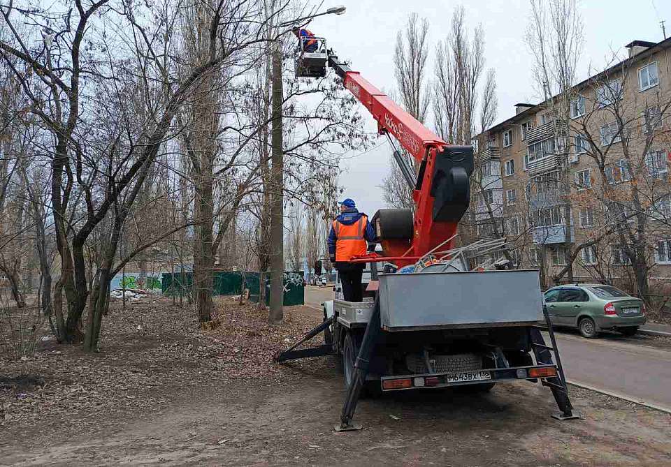 Незаконно уволенных в Воронеже работников «Горэлектросети» восстановили