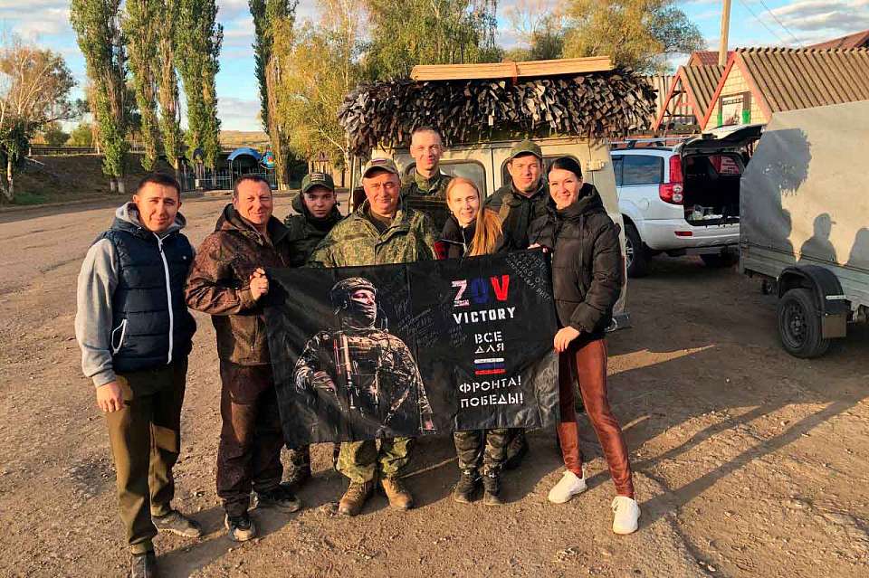 «Не бегать от трудностей»: как воронежский бизнесмен объединил садоводов и волонтеров для помощи стране