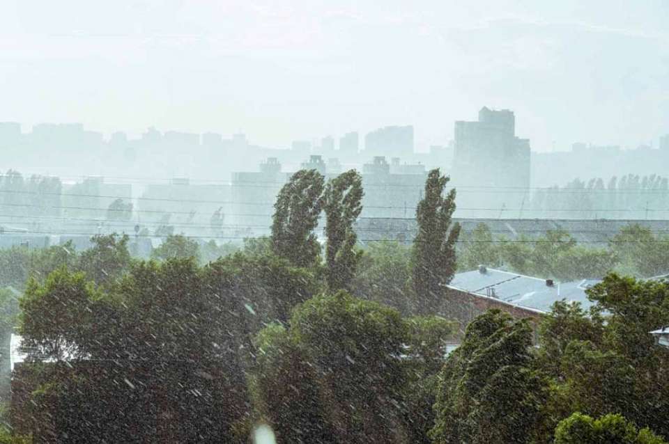 Грозы с порывистым ветром обрушатся 23 апреля на Воронежскую область