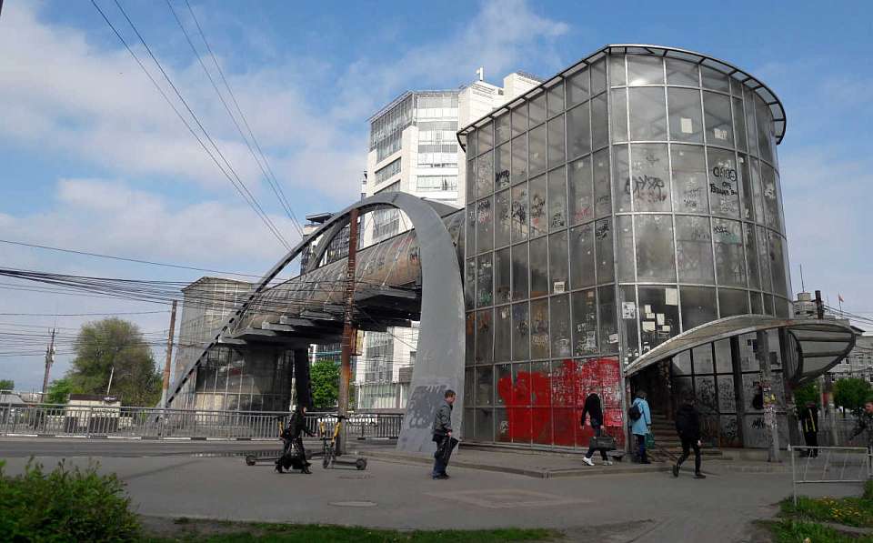 В Воронеже более 10 млн рублей направят на ремонт перехода у автовокзала