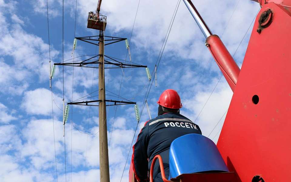 За 6 месяцев 2025 года «Россети Центр» отремонтировали  более 147 км линий электропередачи в Воронежской области