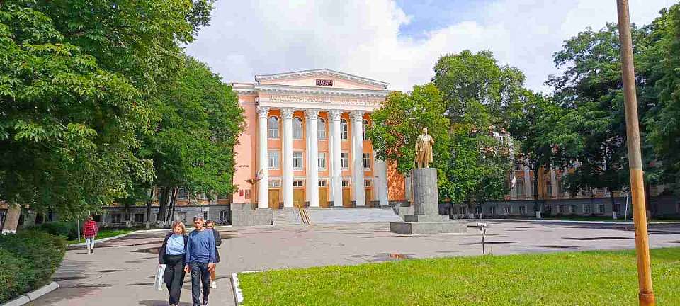 Заново объявить контракт на охрану предписала воронежскому университету ФАС