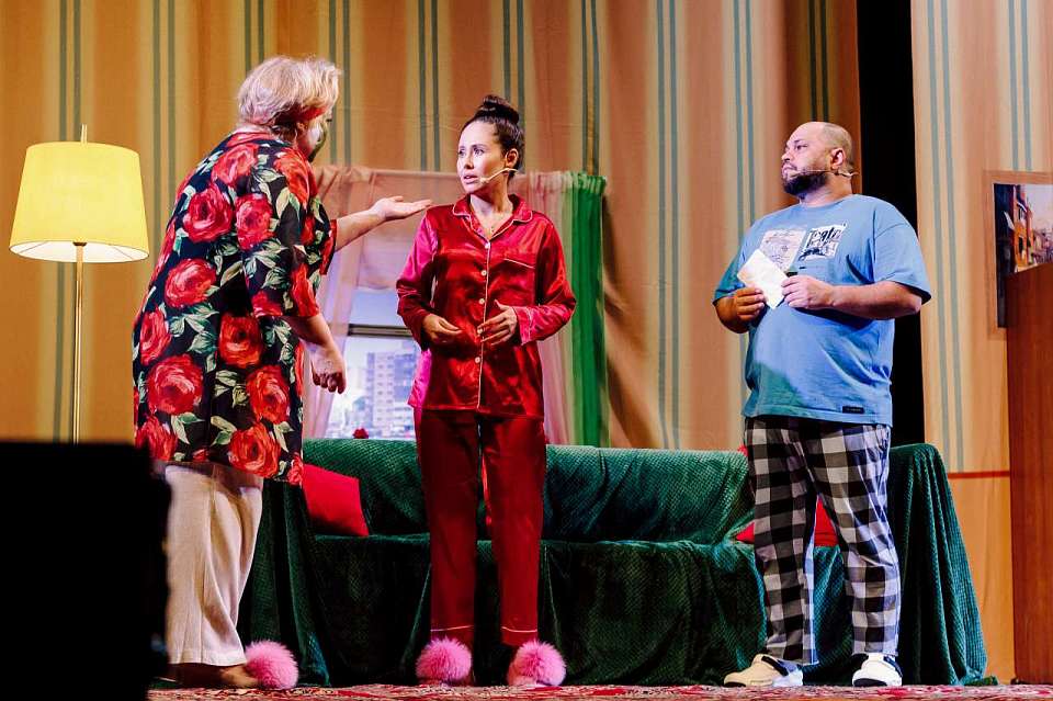 Звезды юмористического шоу привезут в Воронеж искрометную комедию «Ни дать, ни зять!»