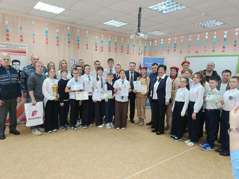 В Левобережном районе прошел турнир по бадминтону памяти Виталия Захарова