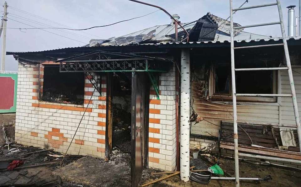 Муж с женой сгорели в воронежском селе
