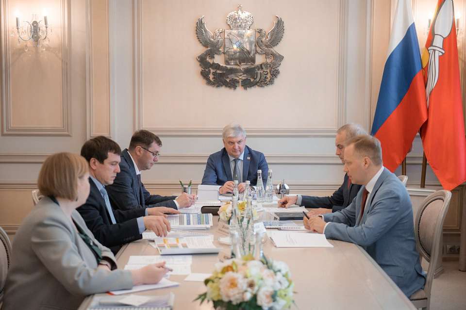 Об изменениях в подходах к уборке воронежских улиц рассказал губернатор Гусев