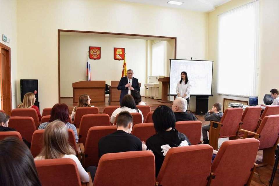 В Ленинском районе прошла встреча с членами семей мобилизованных