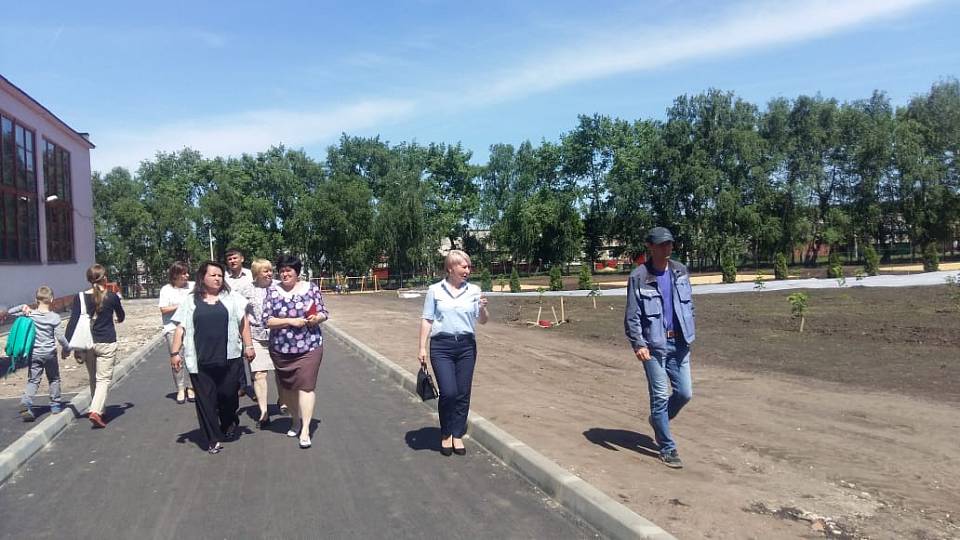             В Коминтерновском районе прошел инспекционный объезд