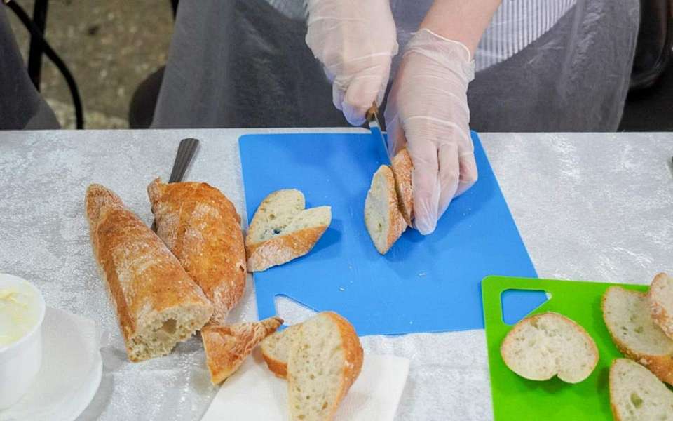 После отравления клиента закрыли пекарню под Воронежем