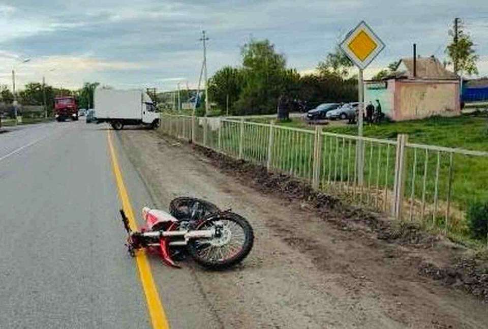 В Воронежской области ВАЗ сбил 13-летнего подростка на самокате