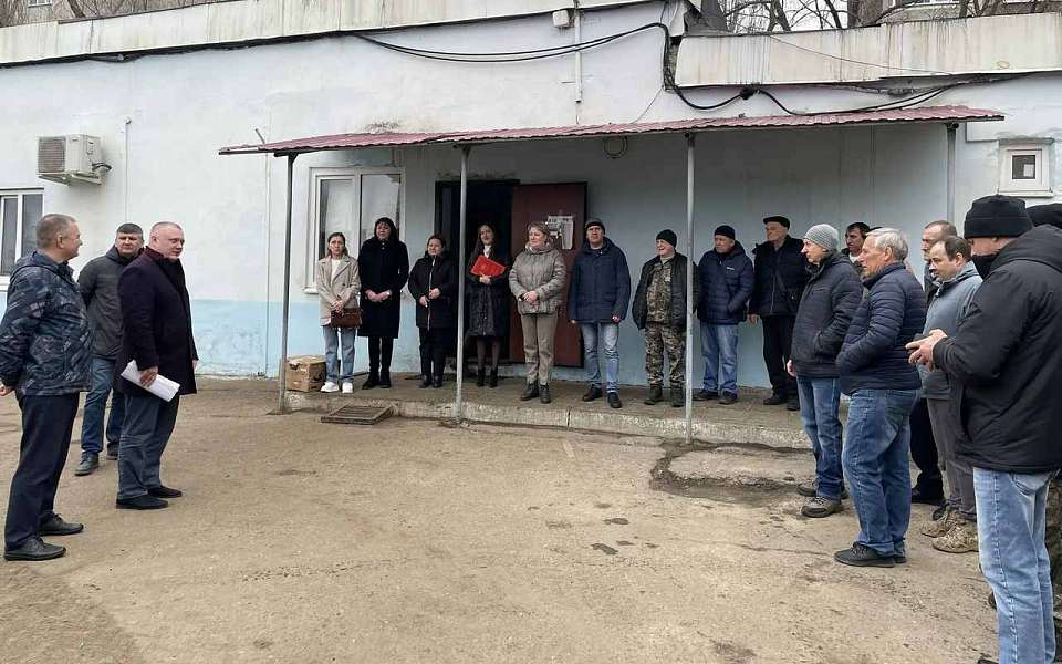 В Ленинском районе продолжается Неделя коммунальщика