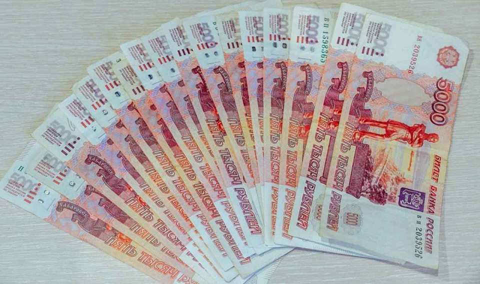 Задолженность по зарплате свыше 6 млн рублей начала погашать компания в Воронежской области