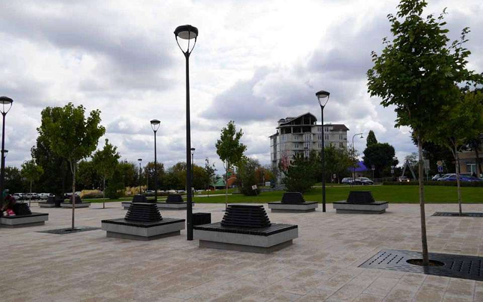 На сутки запретят парковку у Советской площади в Воронеже