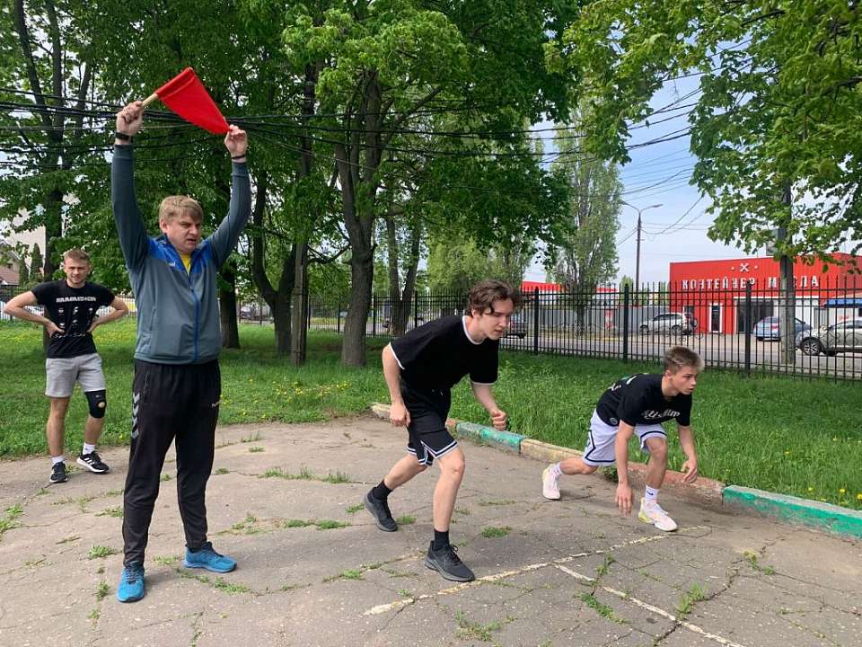 В Ленинском районе прошли соревнования допризывной молодежи