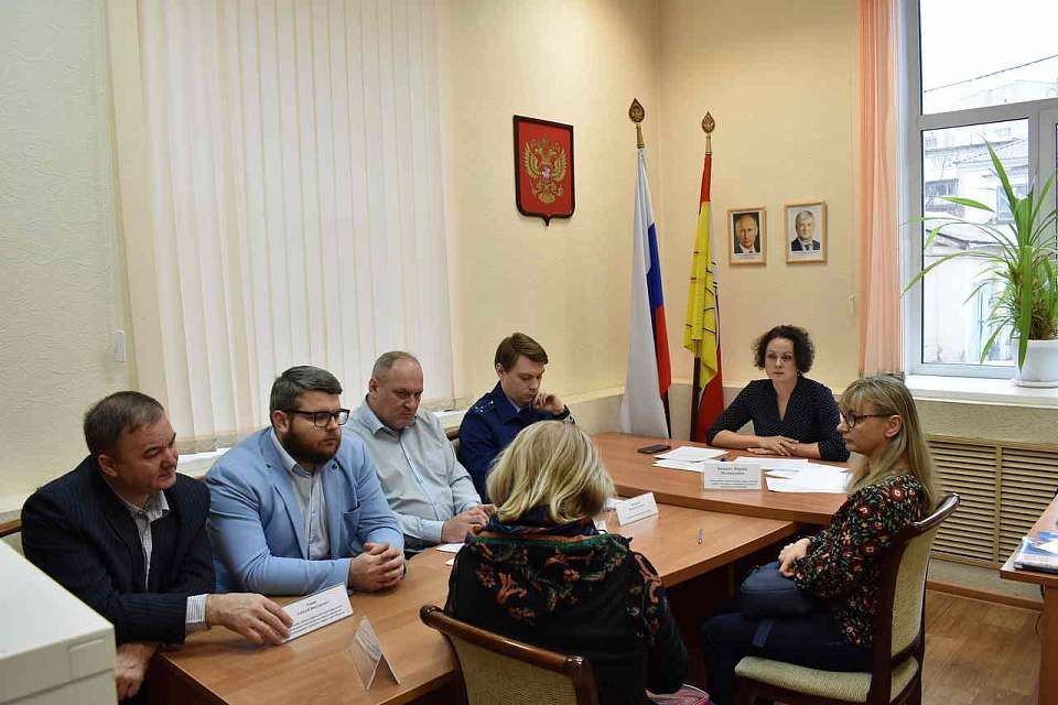 Прием граждан в Ленинском районе: забота о жителях и культурном наследии