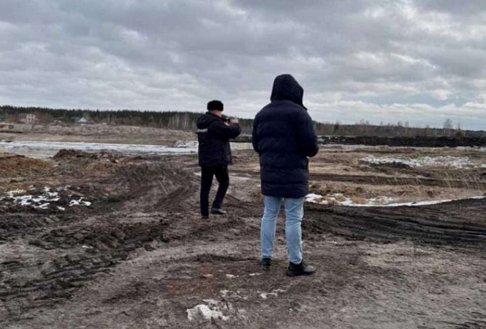 Очередные незаконные работы на реке Усмань пресекли воронежские экологи и полиция